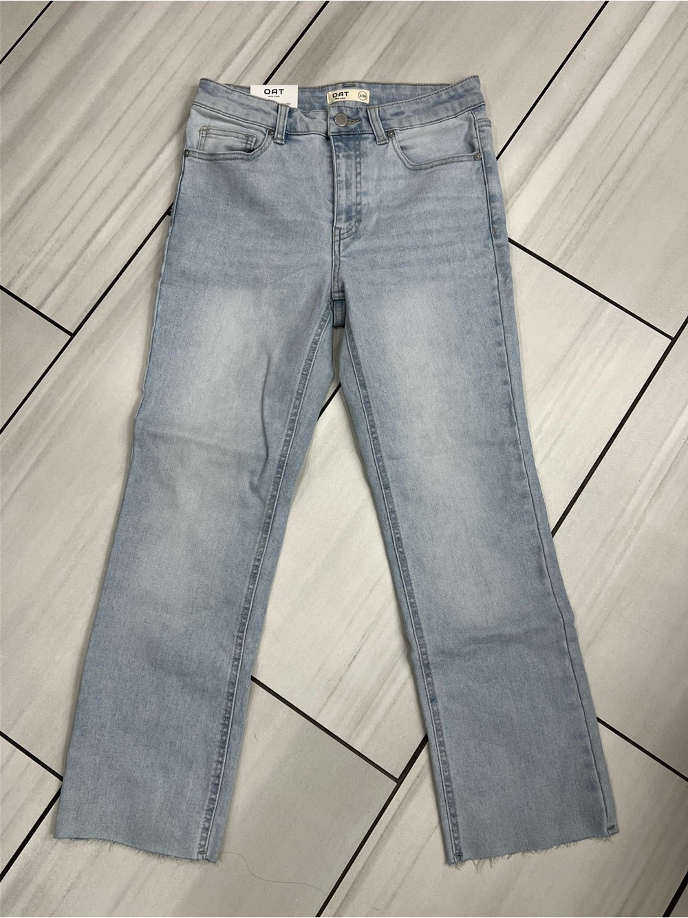OAT New York Straight Leg Jeans 2/26 Light Wash Denim Raw Hem Boho NWT